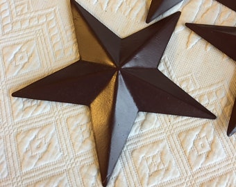 Red Metal Star to Hang on the Wall With Ring on the Back. Wall Arrangement Star for Country and Cottage Decorating.