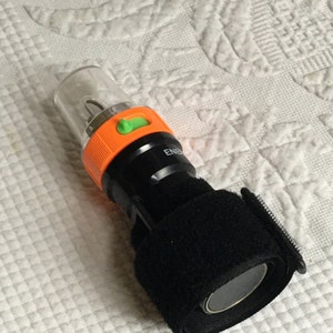 Vintage Enerlite Emergency Flashing Beacon 10A2, OC Passed. Hook and Loop Strap for Arm or Shoulder. Strobe Light for Water Rescue.