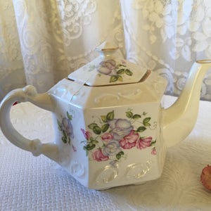 Vintage Fine Earthenware Teapot by James Kent Called Old Foley From Staffordshire, England. Hexagon Shaped Teapot. Pink, Lavender Flowers.