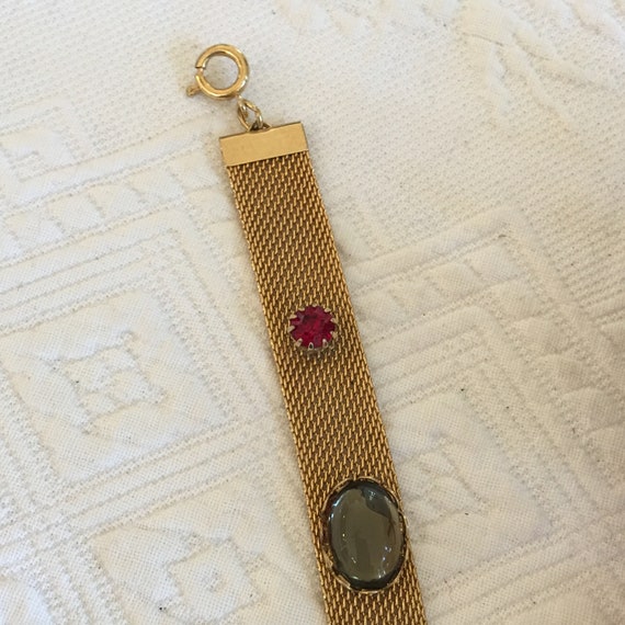 Vintage Gold Mesh Bracelet with Oval Pearl in Cen… - image 2