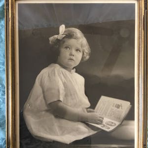 Vintage Bachrach Picture of Little Girl. Burt Bachrach&#39;s Father, Photographer. Little Girls Last Name is Poole. Black and White in Gold.