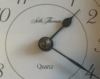Vintage Seth Thomas Quart Clock by Talley Industries. 0242 Cherish