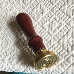 Vintage Wax Seal Letter O Stamp. Wooden Handle and Brass Stamp. Charming Small Desk Decoration Wax Seal Stamp.
