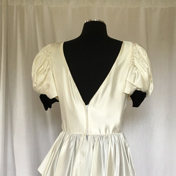 Vintage White Satin and Black Velvet Evening Dres… - image 5