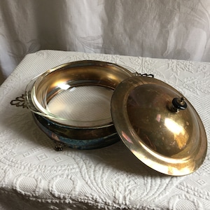 Vintage 2 Qt. Pyrex Bowl with Silver Plate Server with Lid. Handles on Sides to Carry. Serving Bowl with Cover.