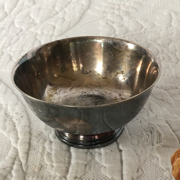 Vintage Reed & Barton Miniature Paul Revere Bowl. Silver Plate Miniature Replica of the Original Paul Revere Bowl.