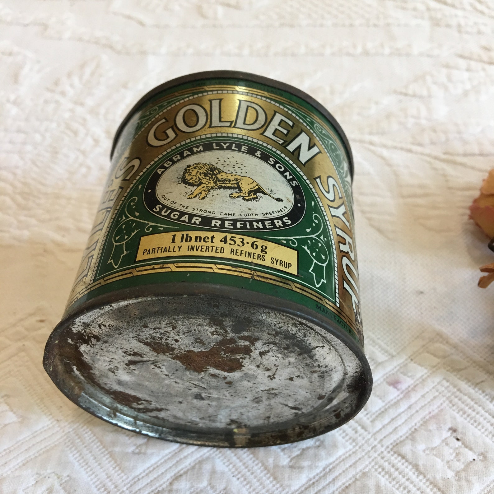 Vintage Full Lyle's Golden Syrup Tin. 1 Pound Can of Etsy