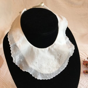 Vintage Embroidered Baby Bib, Scalloped Edge and Hand Embroidered Fleur de Lis With French Knots and Small Flowers. Double Under Bib.