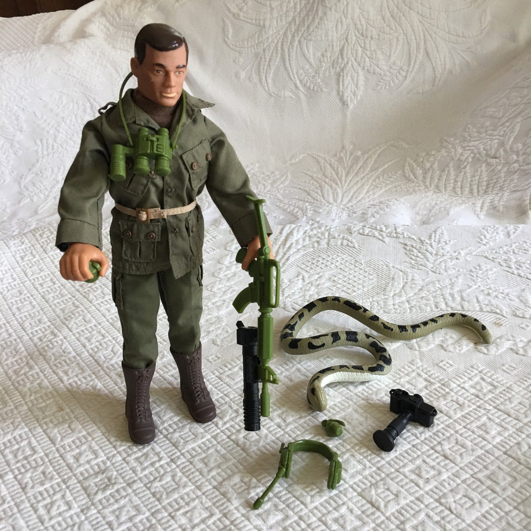 Vintage 1992 12 GI Joe Doll. Brown Hair, Face Scar, Safari Green Outfit, Boots, Snake, Binoculars and Camera. Other Accessories. Check Pic. - Etsy Vintage 1992 12 GI Joe Doll. Brown Hair, Face Scar, Safari Green Outfit, Boots, Snake, Binoculars and Camera. Other Accessories. Check Pic. - Etsy