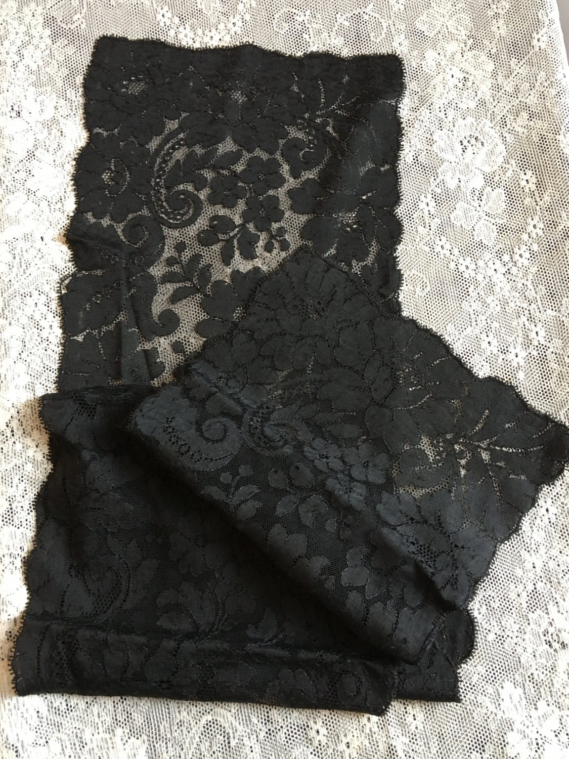 Victorian Mourning Veil Vintage BLACK Beautiful Net Lace VEIL