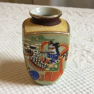 Vintage Oriental Vase Hand Painted. Textured Dots of Paint on Dragon. Charming Small Vase. Add to A Collection or Use for Flowers.