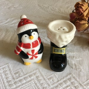Vintage 8 Ceramic Salt and Pepper Shakers. Christmas Bears, Snowman, Owl, Penguin, White House and Child Praying. Mix and Match.