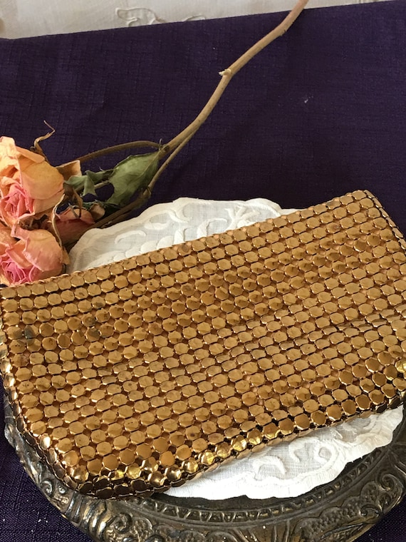Vintage Gold Mesh Clutch Purse With Salmon Colored