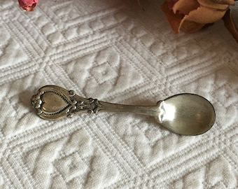 Vintage Sterling Silver Spoon Pin Brooch by Jewel Art. Sterling Silver Pin Brooch Miniature Spoon.