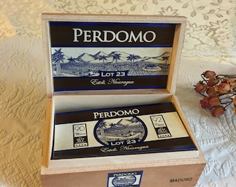 Vintage Wooden Cigar Box. Perdomo Lot 23 from Esteli, Nicaragua, Gordito Maduro Dovetailed Cigar Box. Great for Dresser Box. Labels Intact.