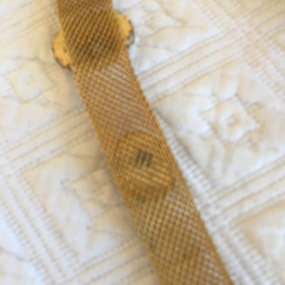 Vintage Gold Mesh Bracelet with Oval Pearl in Cen… - image 6