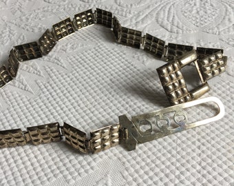 Vintage Sterling Silver 925 Belt Made in Mexico. Nine Pillow Designs in Rectangle Links with Metal Ends to Lock Into Place. Unique Belt.