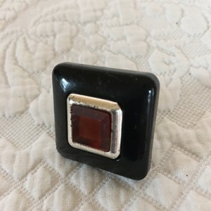 Vintage Ring, Modern Art Deco Style Ring. Square Ring With Amber Middle Gem With Silver Frame and Black Square Setting. Costume Square Ring.