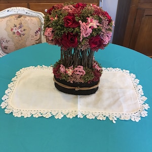 Vintage Linen Table Runner With Crocheted Lace Edging. Rectangle With Curved Corners. Simple and Elegant Table Mat Centerpiece Table Topper.