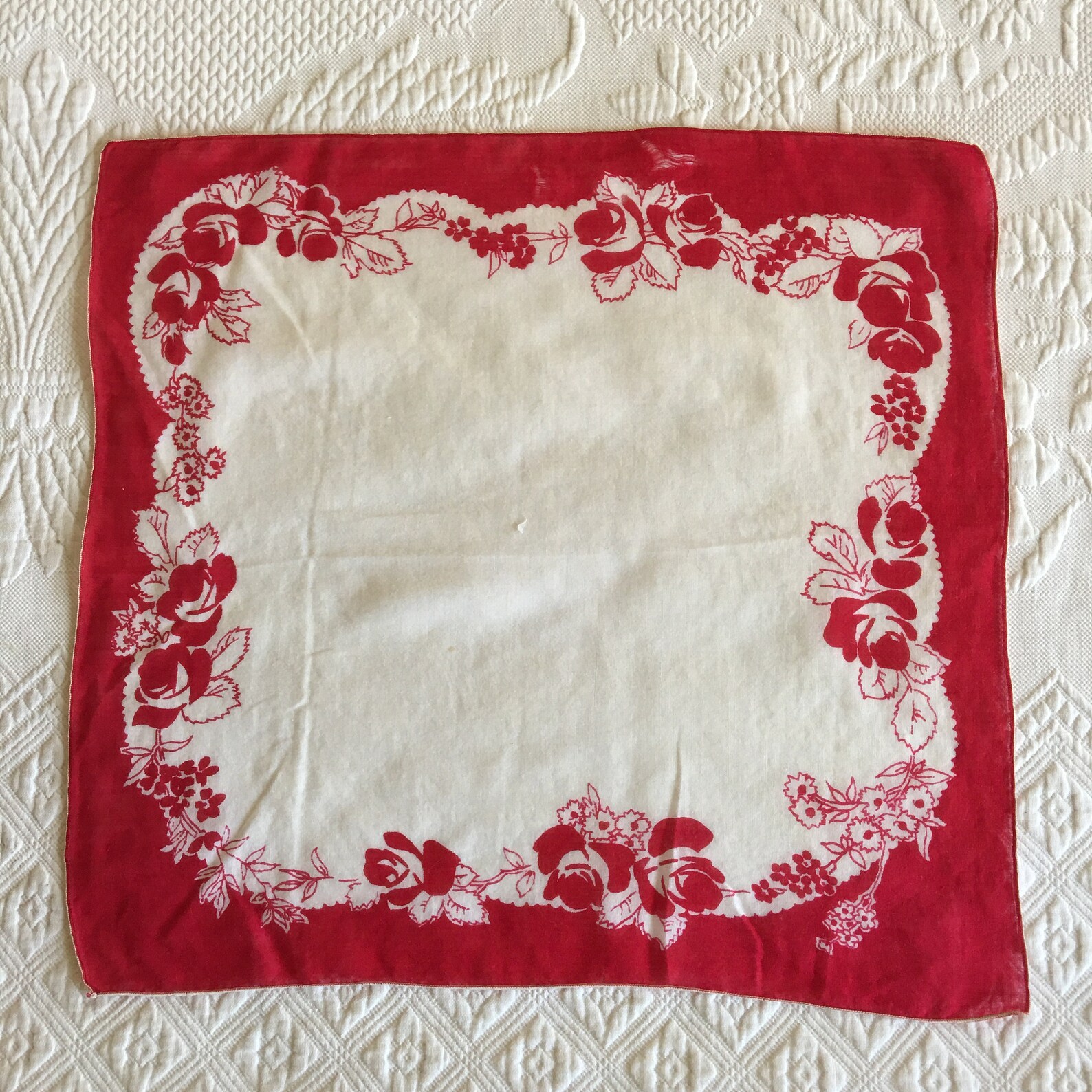 Vintage 6 Handkerchiefs in Coordinating Red and White. Charming Drummer