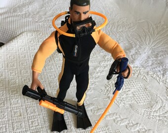 Vintage GI JOE LoT 125 PIECES HASBRO ACTION FIGURES Weapons