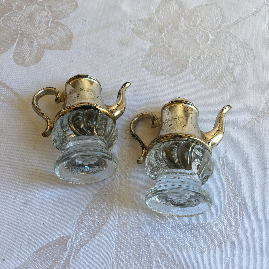 Vintage Teapot Salt and Pepper Shakers. Glass Bottoms and Etsy
