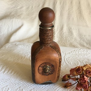 Lion liquor bottle - Etsy 日本
