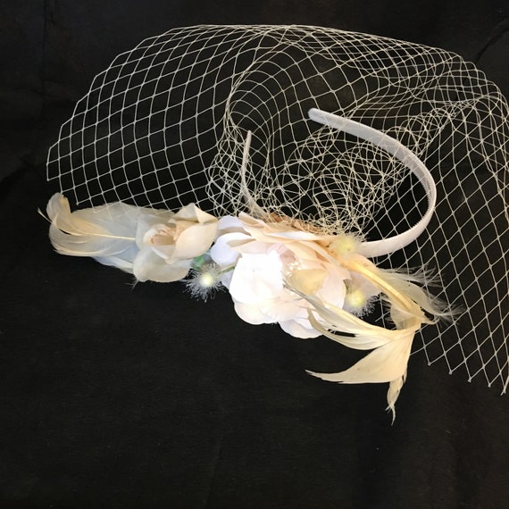 Cream Flowers Small Fascinator with White Feathers Hair Accessory Dress Corsage Cream Floral Feather Wedding Fascinator main image 2