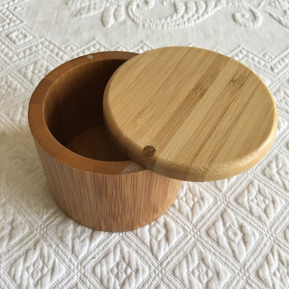 Vintage Totally Bamboo Wood Box. Round Pin or Tri… - image 5