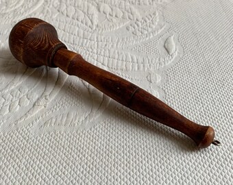 Antique Wood Pounder, Mallot or Pestle. Old Wood Grinder Pestle, Mallet or Meat Pounder. Great for an Antique Kitchen Display. Ring to Hang.