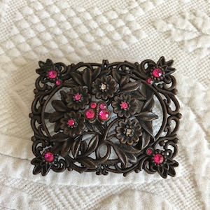 Vintage Fancy Belt Buckle with Openwork Flowers and Leaves and Hot Pink Rhinestone Flower Centers. Lovely, Feminine Belt Buckle.