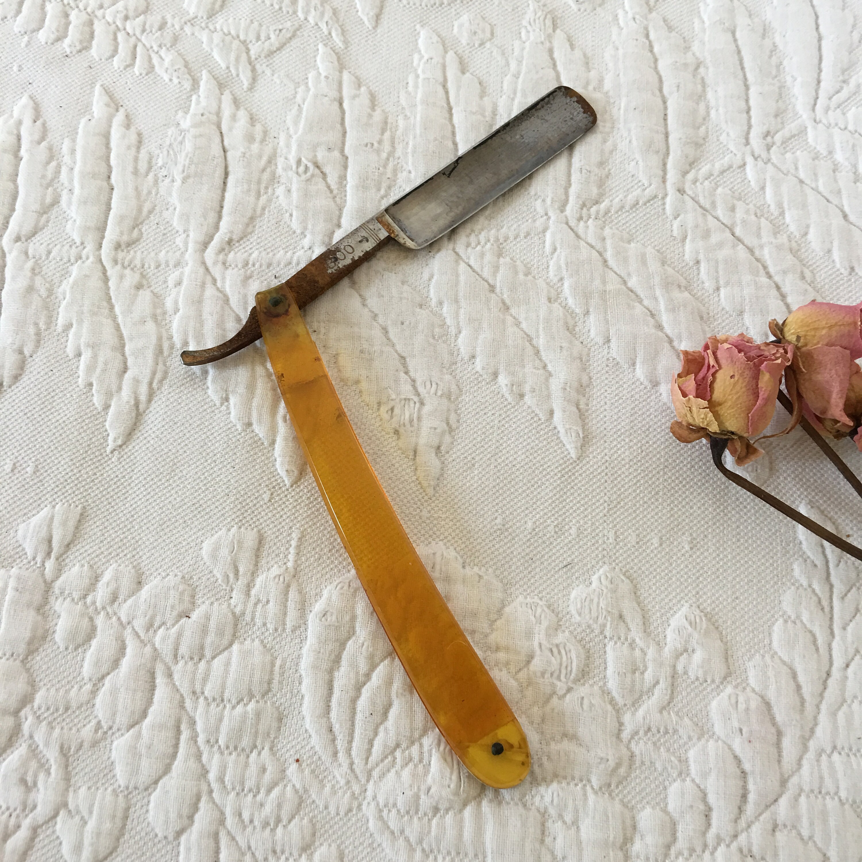 Antique See Thru Yellow Celluloid Shaving Straight Razor. - Etsy