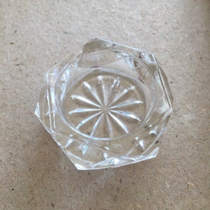 Vintage 6 Salt Cellars in a Box. From Barrickman&#39;s Cherry Shop, Shelbyville, KY. Hexagon Shaped Salts with Sunburst on Bottom.