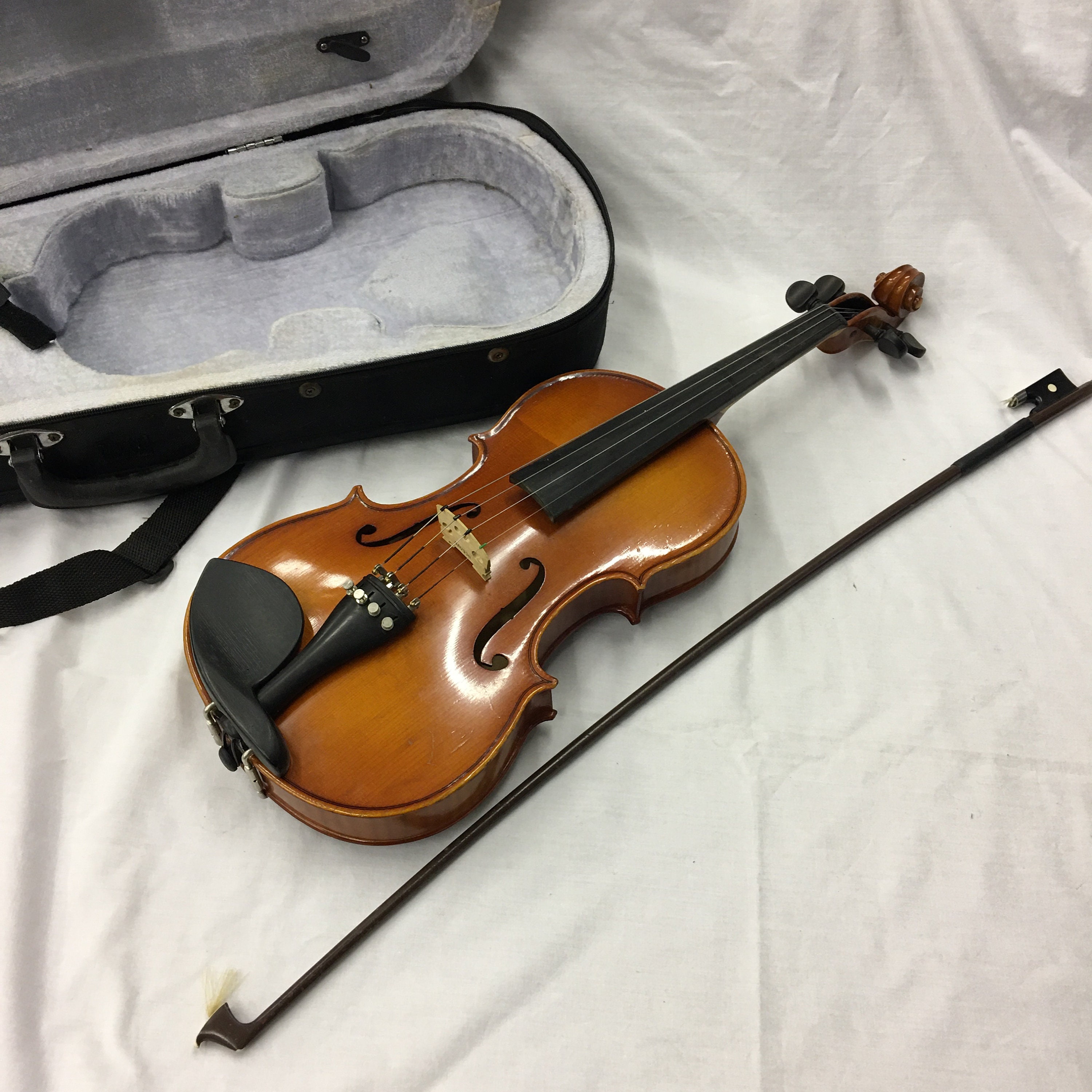 Stradivarius Oval Heart Purse