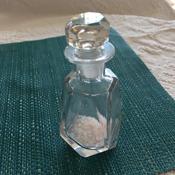 Vintage Clear Perfume Bottle with Cut Glass Stopper. Flat Sided Bottle for Perfume or Bath Salts. Charming Glass Bottle.