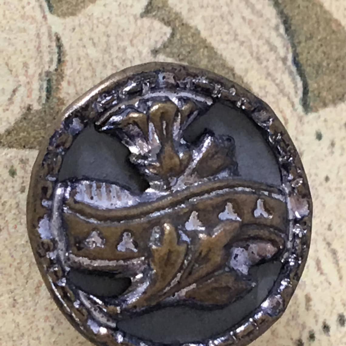 Antique 3 Buttons. Aged Silver Molded Metal Buttons. Silver Etsy UK