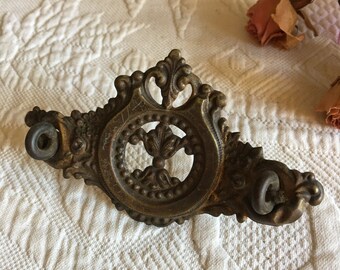 Antique Dresser Drawer Handle Surround Victorian Hardware for Dresser. Architectural Dresser Backplate Decoration. Repurpose for Jewelry.