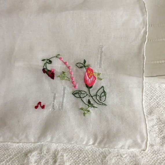 Vintage 7 Handkerchiefs Cotton, Linen Crocheted, … - image 10