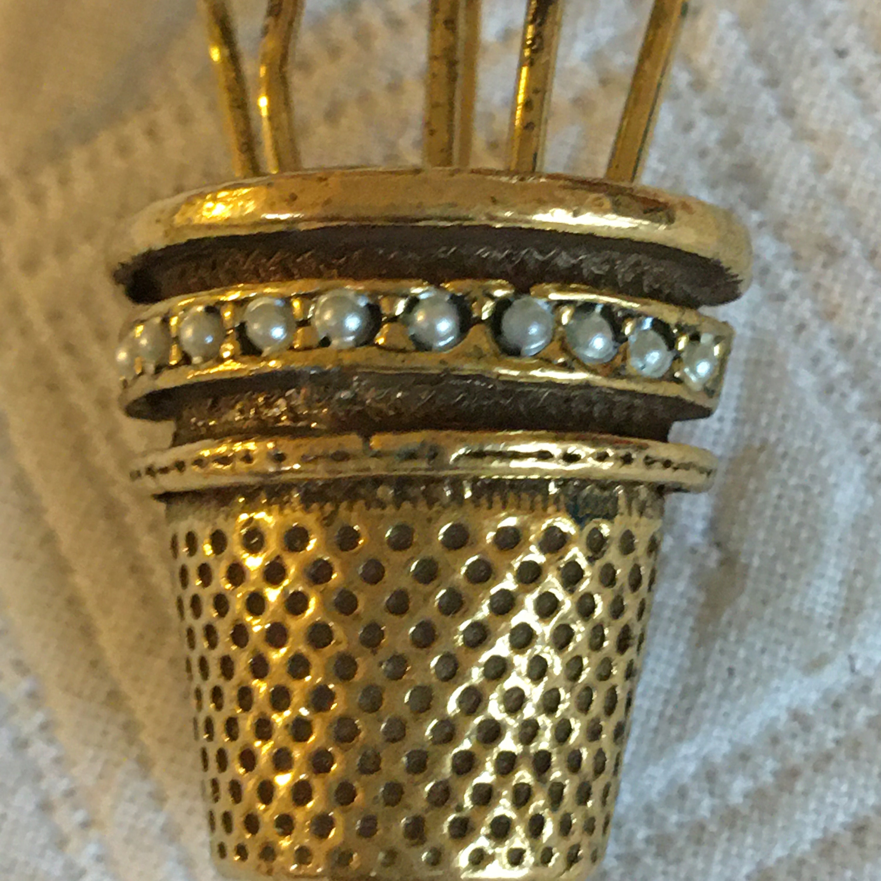 Vintage Thimble Flower Pot Pin Brooch. Charming Sewing Etsy