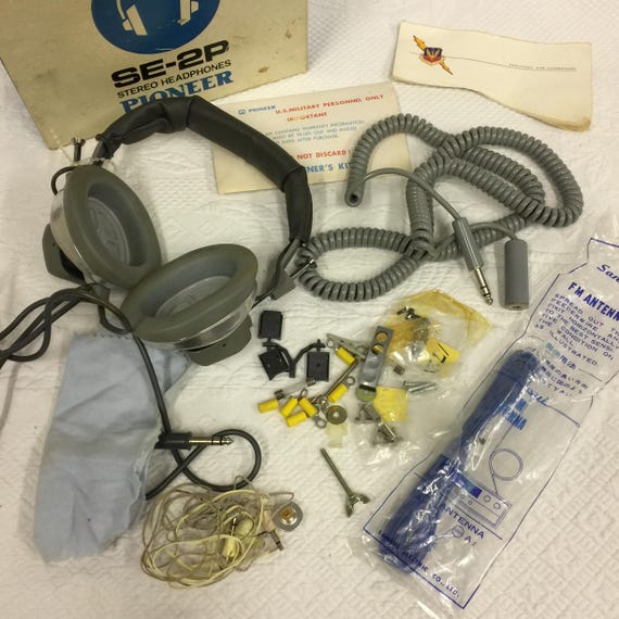 Vintage 1960s Pioneer Stereo Headphones SE-2P Pioneer Electronic