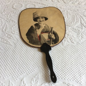 Vintage Wood and Paper Fan with Oriental Girl in Kimona. Black Enamel Painted Handle with Paper Photo Fan. Wire Edge for Edge Strength.
