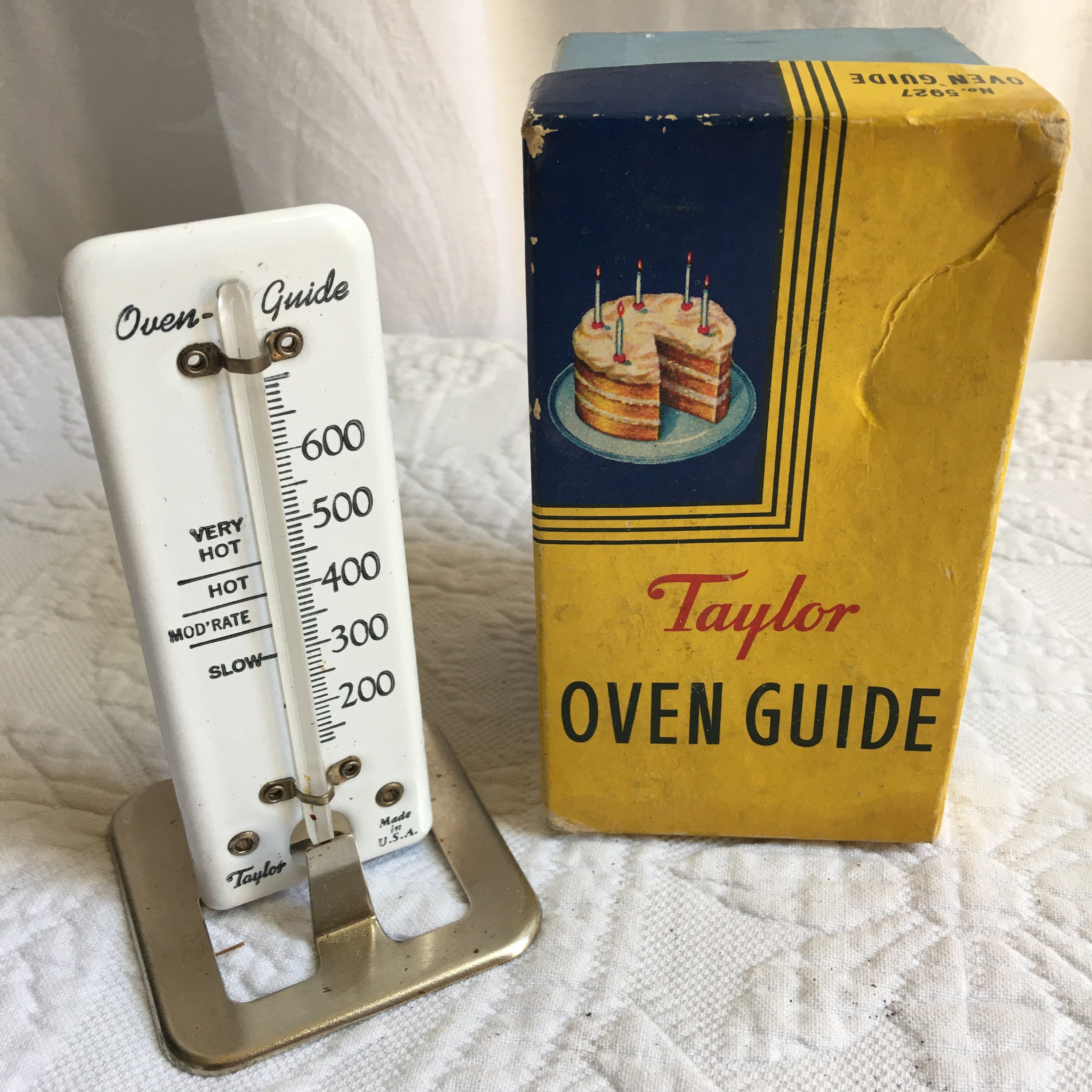 Taylor Oven Guide Oven Thermometer. Comes in It Original Box. Enamel Coated  Metal With Self Stand. 