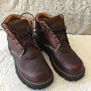 Ariat 10002154 geavanceerde demping, canyon westernwerklaarzen, damesmaat: US 6,5 B, bruin met veters, licht gebruikt.