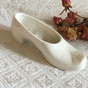 Vintage White Ceramic Shoe to Make Into a Pin Cushion or Use in Your Own Project. Use to Collect Trinkets. Colonial Style Shoe in Porcelain.