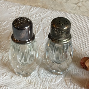 Vintage Post House Crystal Salt and Pepper with Silver Plate Screw On Tops. Faceted Crystal Clear Glass Shakers.