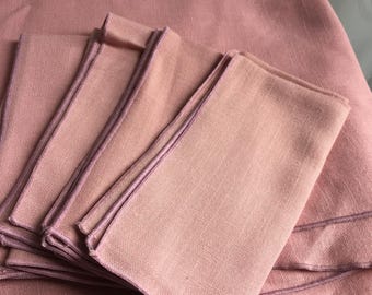 Vintage-rosa Tischdecke aus Polyester, Viskose und Leinen, länglich, 59" x 114 1/2" und 8 passende Servietten, 18" lang.