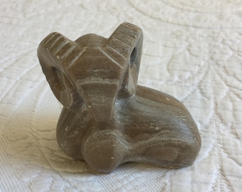 素敵な中国彫刻の石の羊の置物 - Etsy 日本