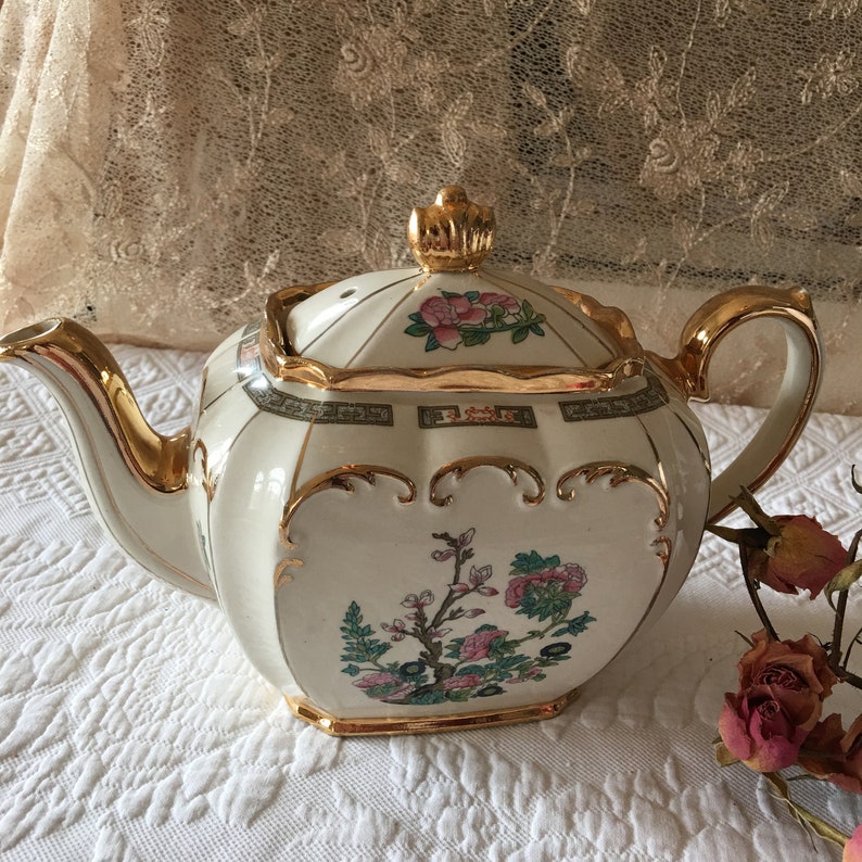 Hand Painted Fine Teapot Made in England Tree and Leaves Pink Flowers Beautiful Gold Accents Vintage Sadler Porcelain Teapot Exquisite.