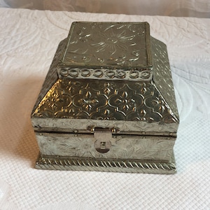 Vintage Embossed Silver Covered Wooden Box for Storing Trinkets. Charming for Use on the Dresser. Can be Locked.