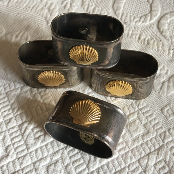 Vintage 4 Shell Napkin Rings. Silver Plate Oval Napkin Rings with Gold Tone Seashell Design.
